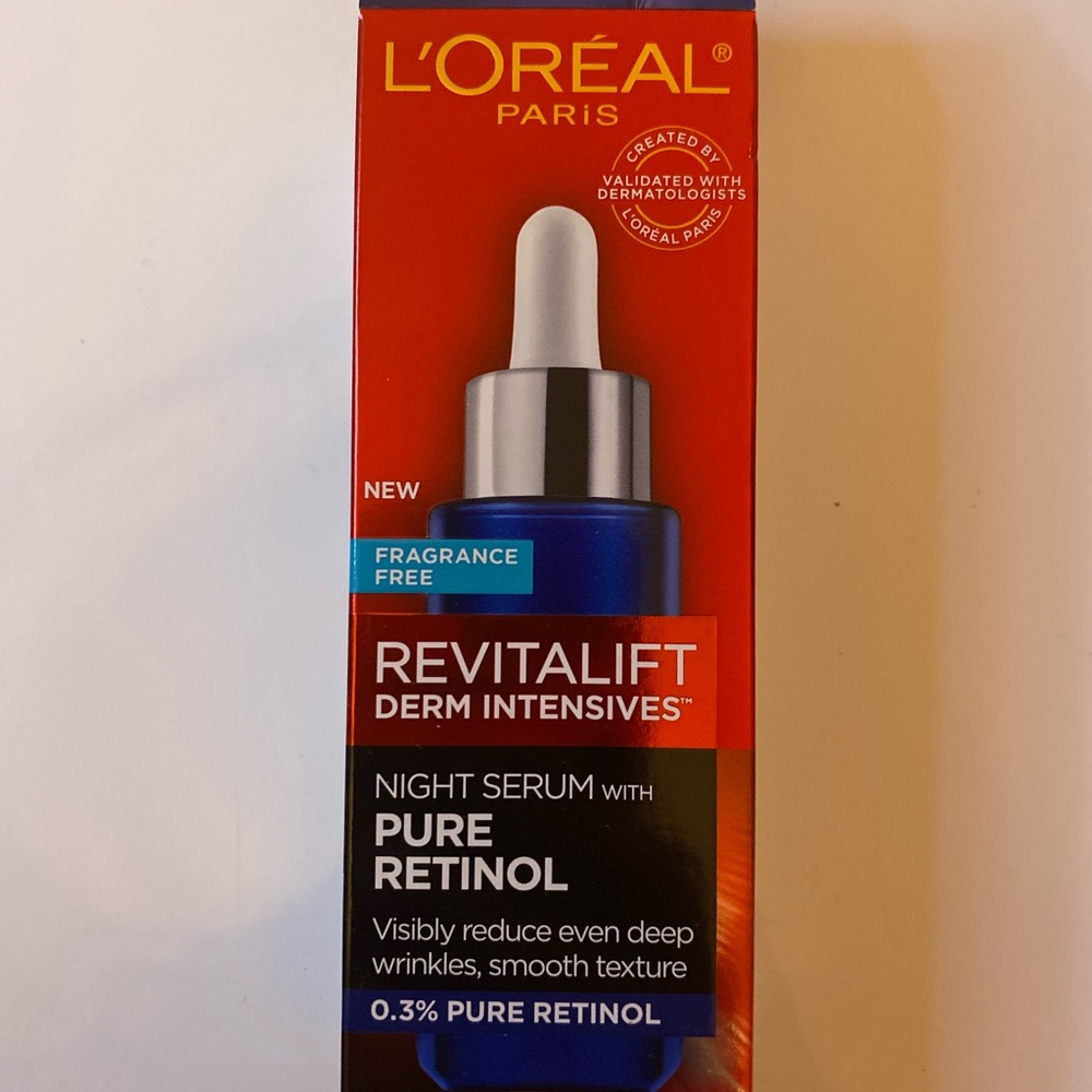 L'Oreal Revitalift Night Serum Packaging - Red and Blue